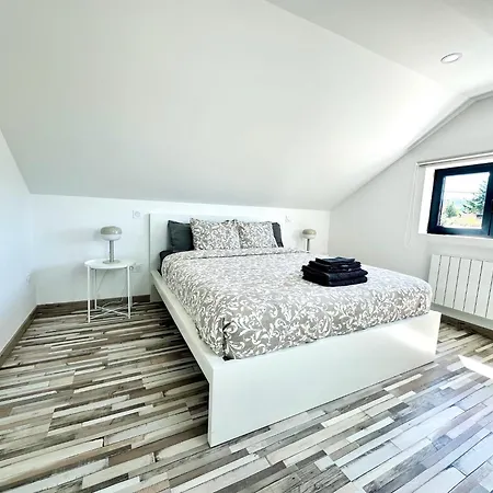 Casa Carlindo Holiday home Ferreira (Viana do Castelo)