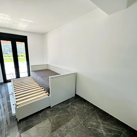 Casa Carlindo Holiday home Ferreiro (Mindelo)