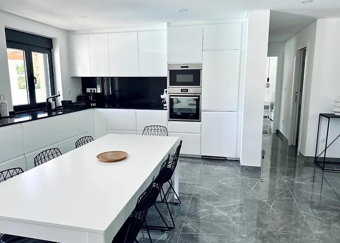 Nyaraló Casa Carlindo *